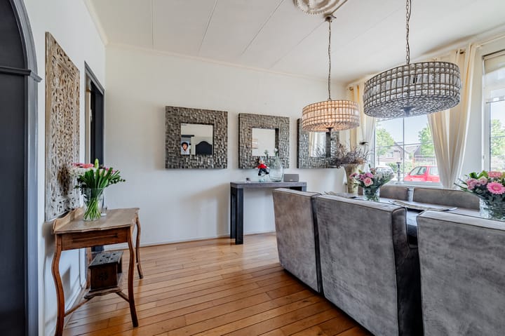 Photo 8 of Bronckhorststraat 81