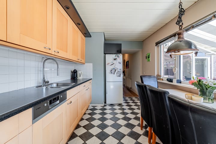 Photo 18 of Bronckhorststraat 81