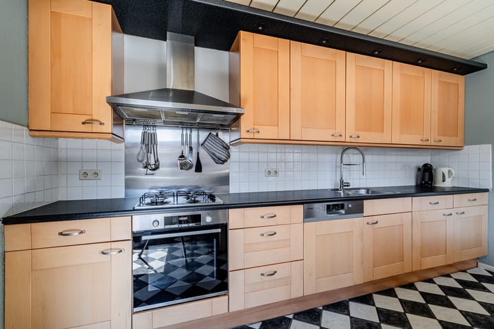 Photo 19 of Bronckhorststraat 81