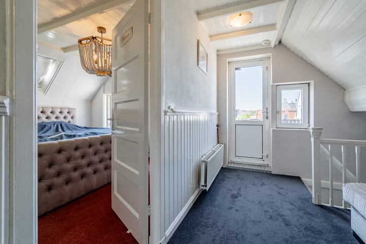 Photo 25 of Bronckhorststraat 81