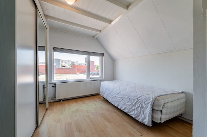 Photo 30 of Bronckhorststraat 81