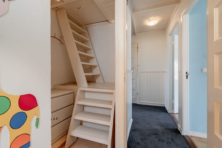 Photo 32 of Bronckhorststraat 81