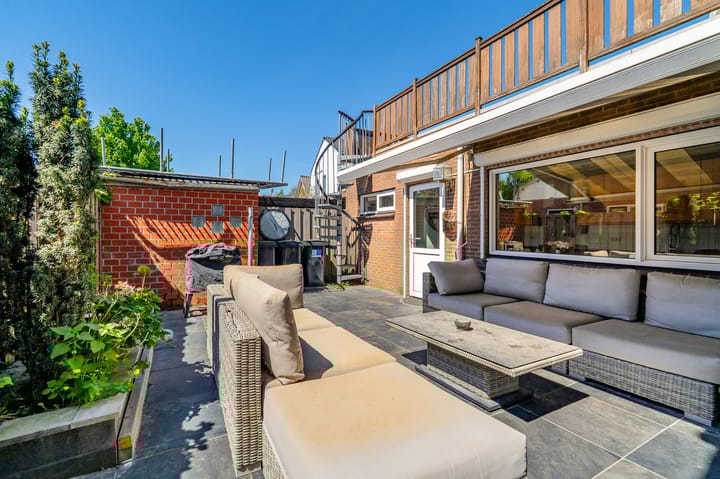 Photo 37 of Bronckhorststraat 81