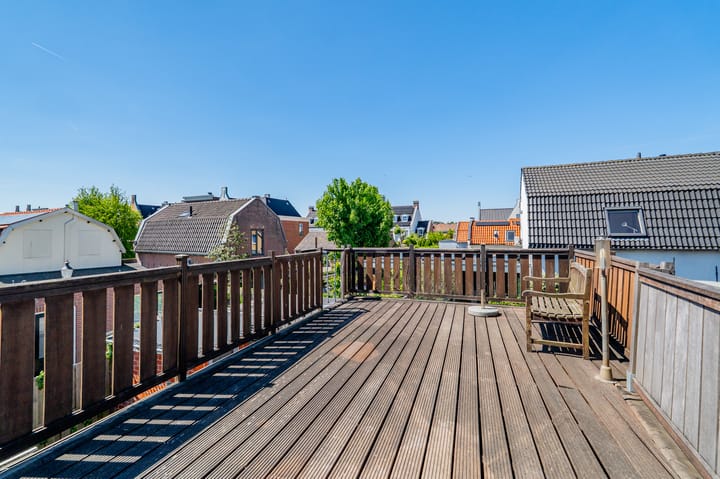 Photo 40 of Bronckhorststraat 81