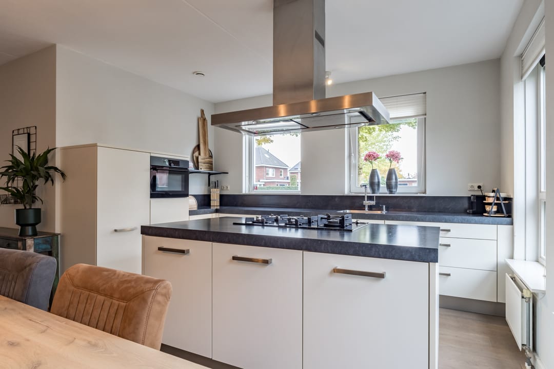 Foto 11 van Zilveresdoorn 14