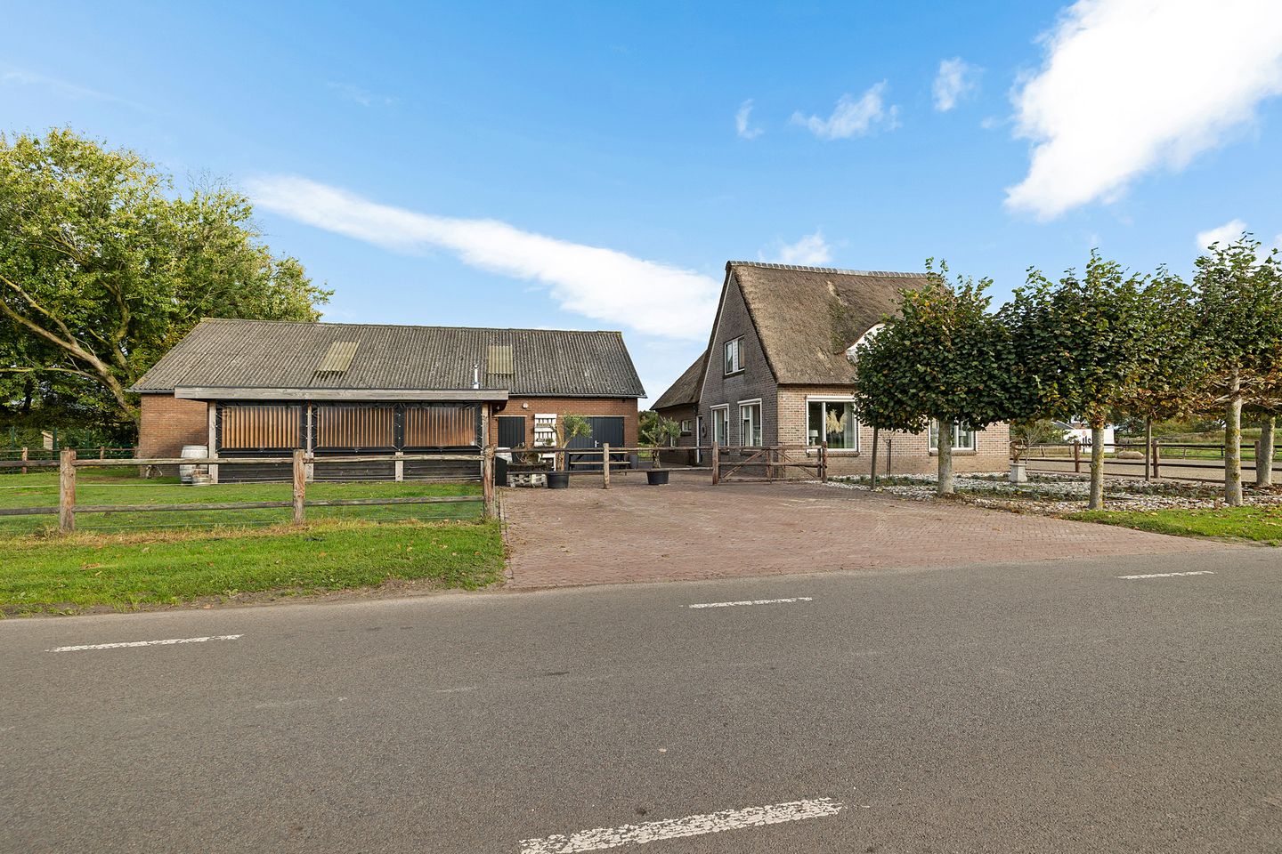 Photo 4 of Ballast 44