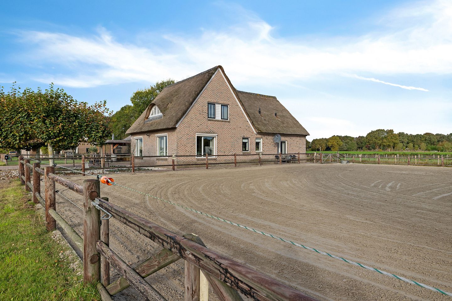 Photo 5 of Ballast 44