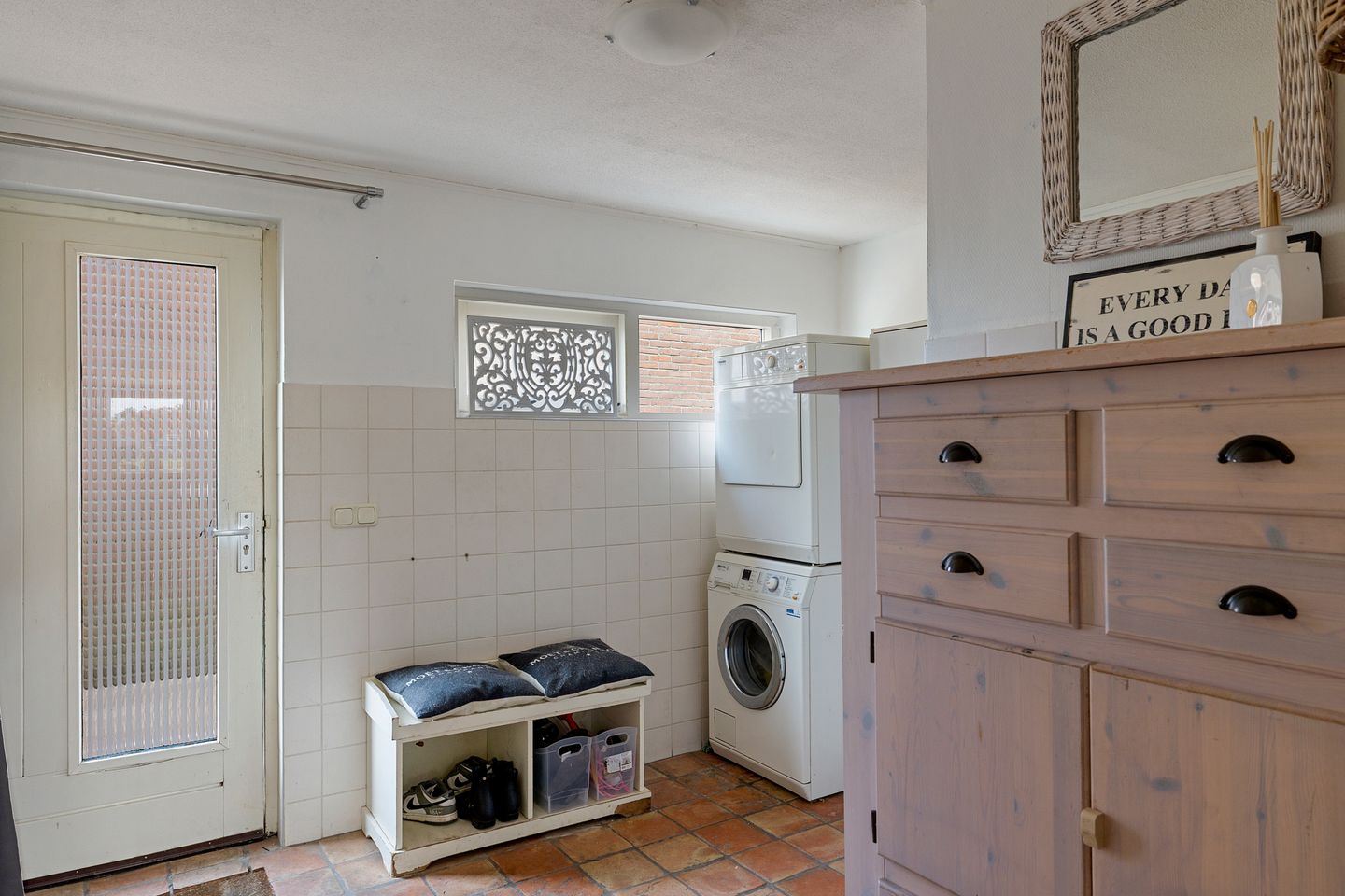 Photo 20 of Ballast 44