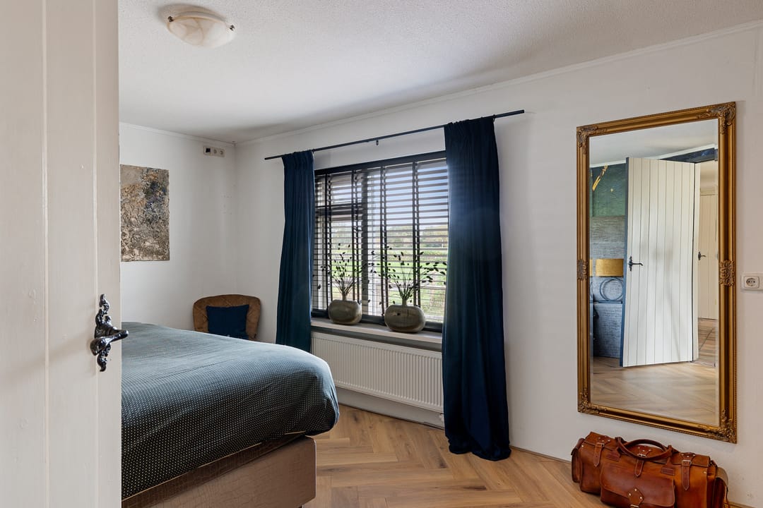 Photo 22 of Ballast 44