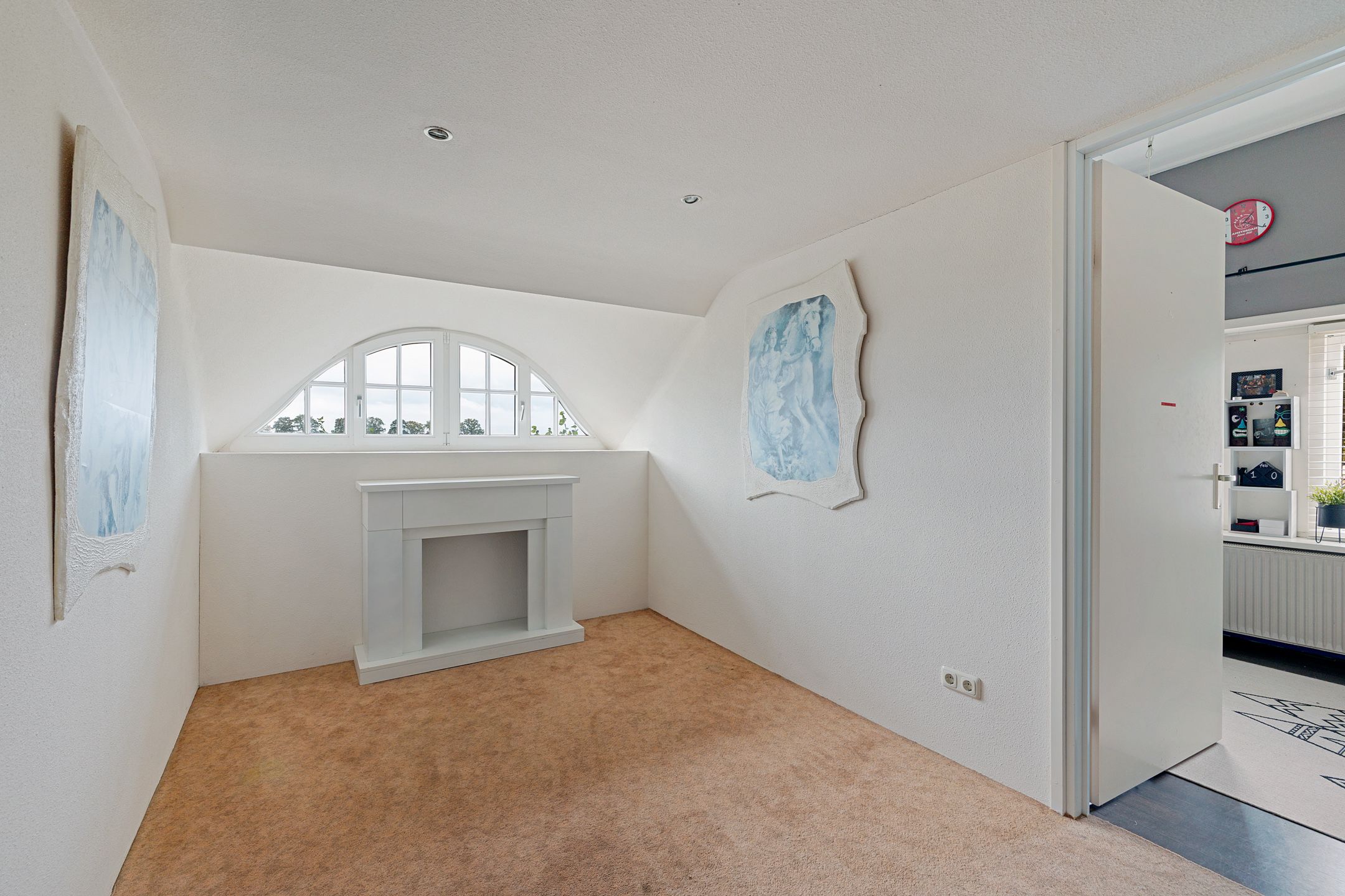 Photo 30 of Ballast 44