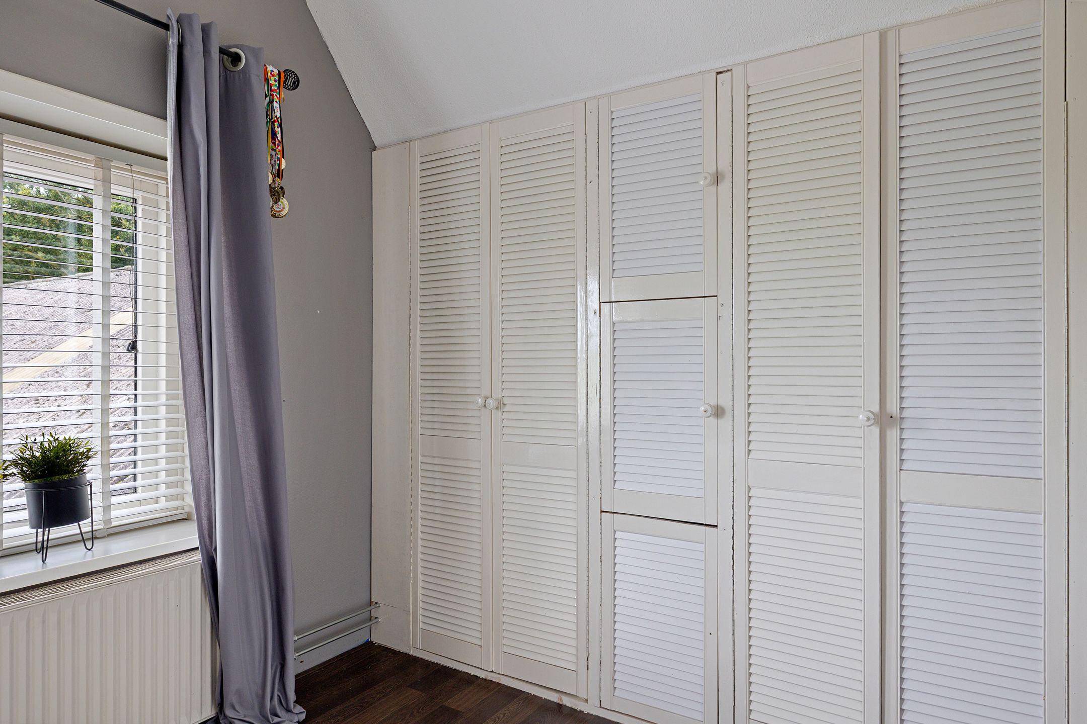 Photo 33 of Ballast 44