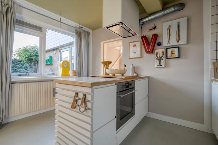 Foto 10 van Thomas à Kempislaan 16-A