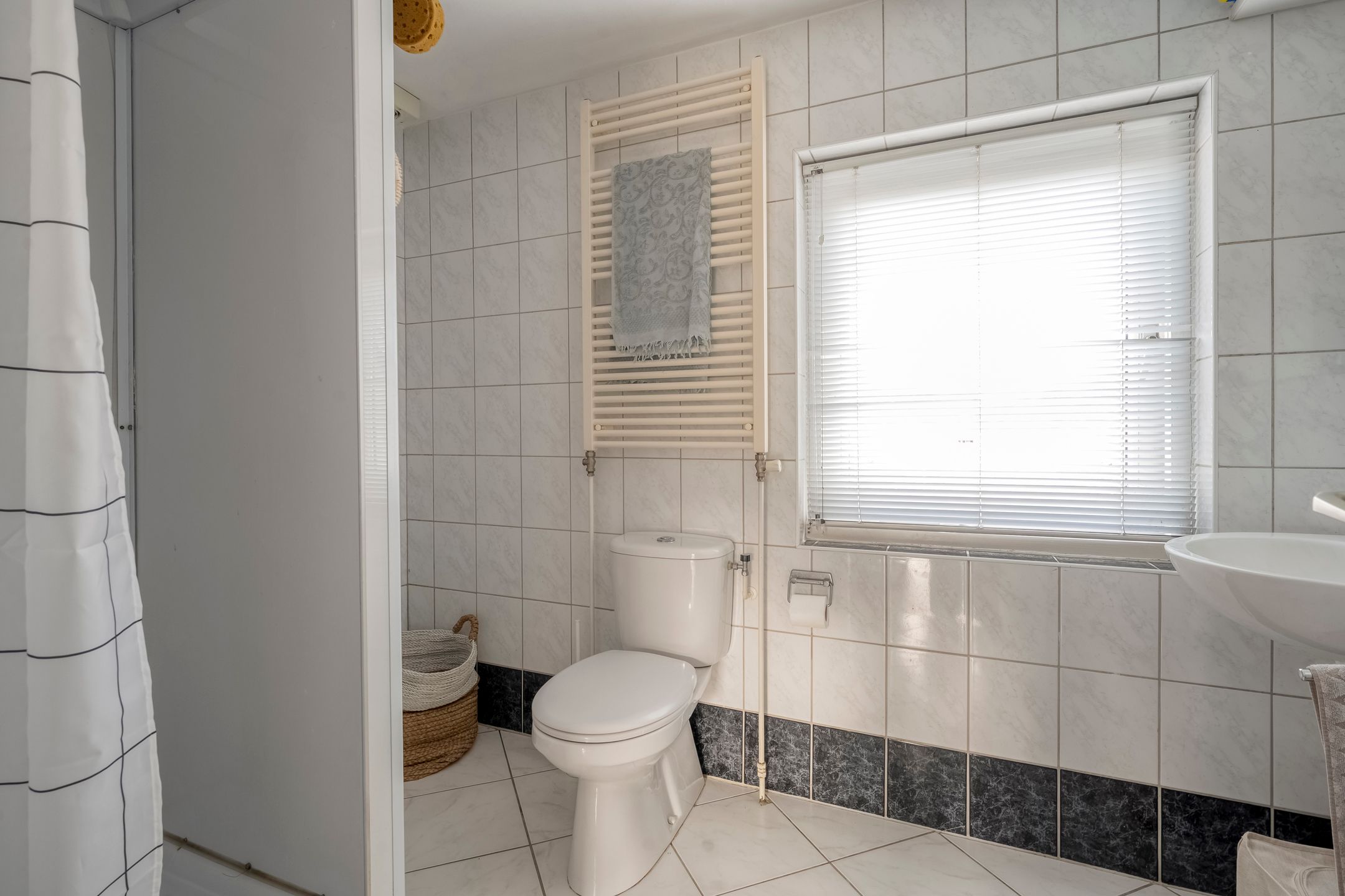 Foto 42 van Thomas à Kempislaan 16-A