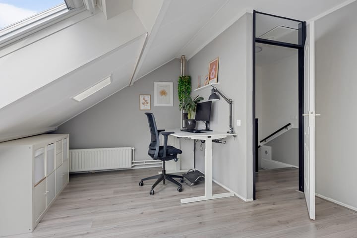 Photo 27 of Horst 12 5