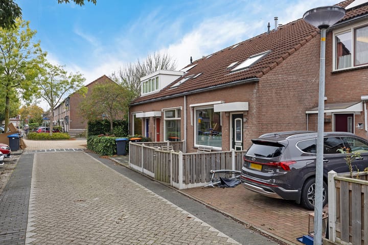 Photo 35 of Horst 12 5