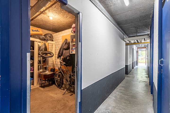 Foto 31 van Adama van Scheltemaplein 52