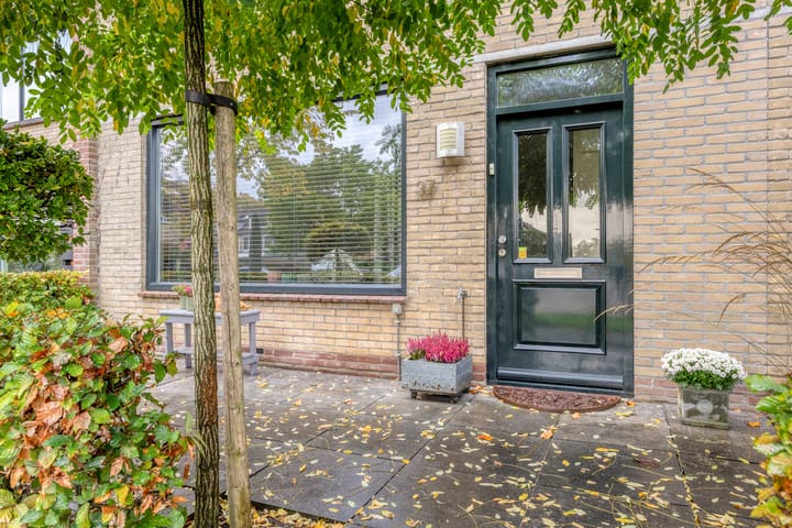 Photo 3 of Peerlenburgh 37