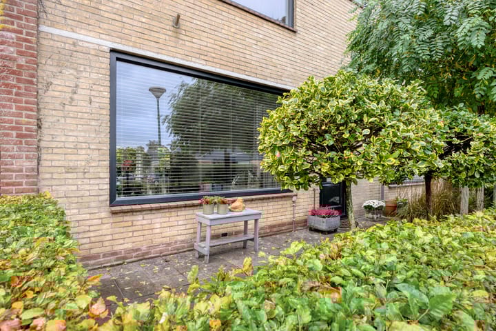 Photo 4 of Peerlenburgh 37