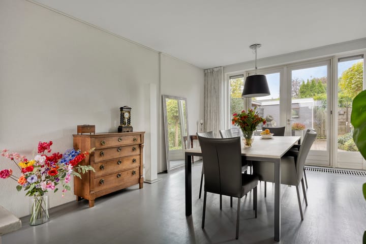 Photo 11 of Peerlenburgh 37