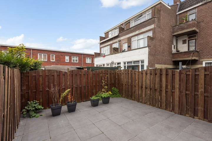 Photo 19 of Daltonstraat 41