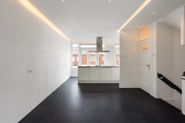 Photo 26 of Daltonstraat 41