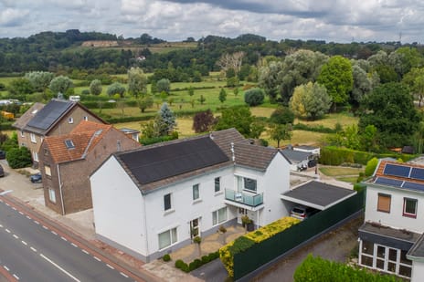 Strucht 28 secondary image