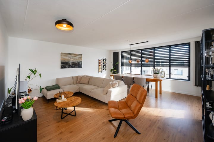 Foto 16 van Noordeinde 331