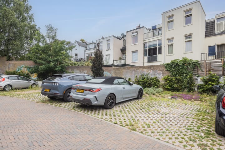 Photo 38 of Amsterdamseweg 18