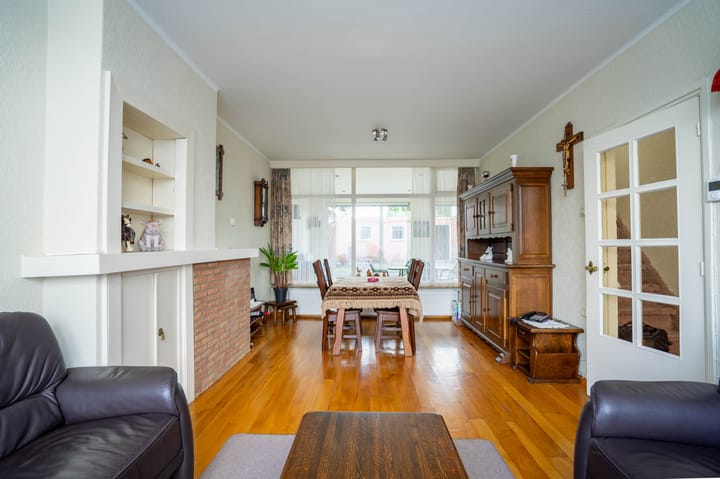 Foto 8 van Molenlaan 52