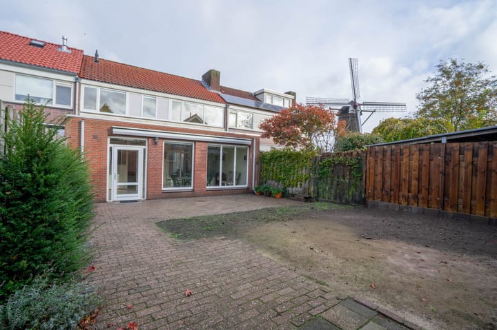 Foto 33 van Molenlaan 52