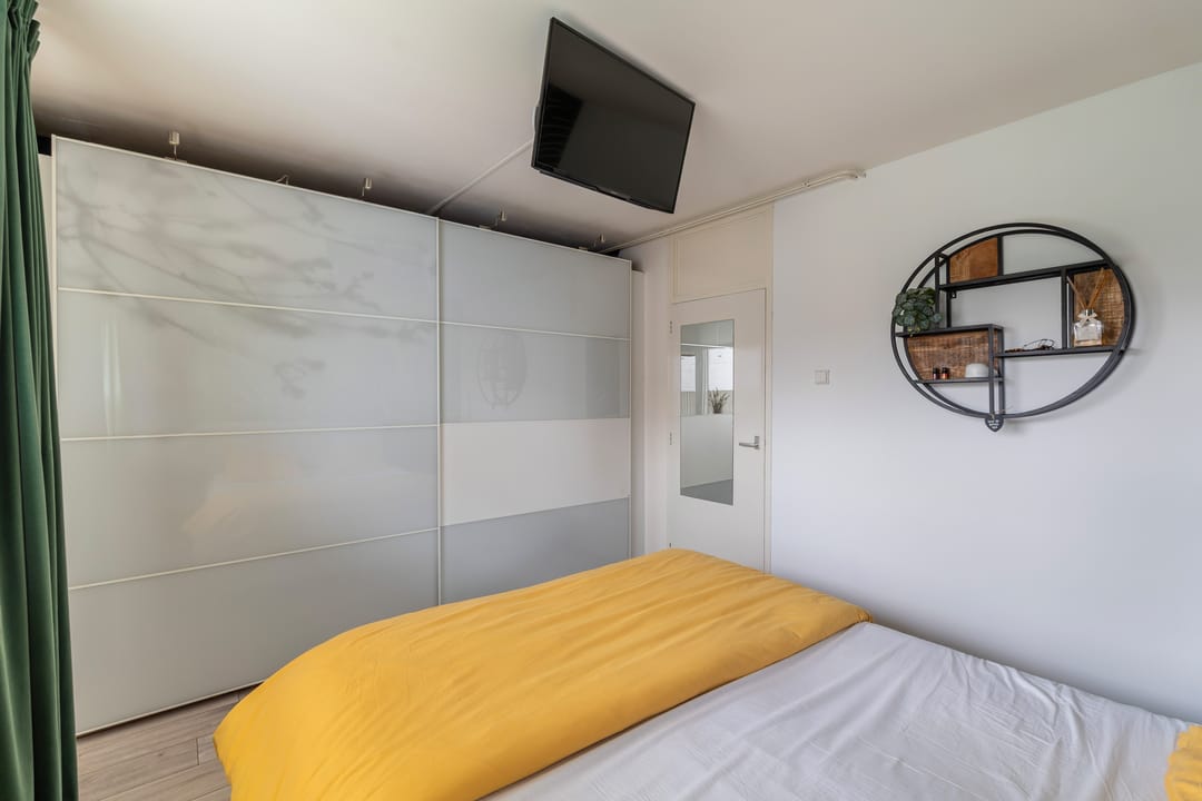 Foto 32 van Venusstraat 346