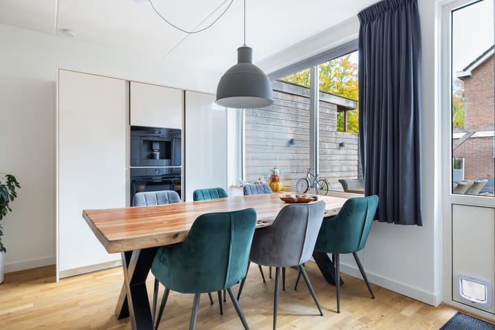 Foto 9 van Titus Brandsmastraat 5