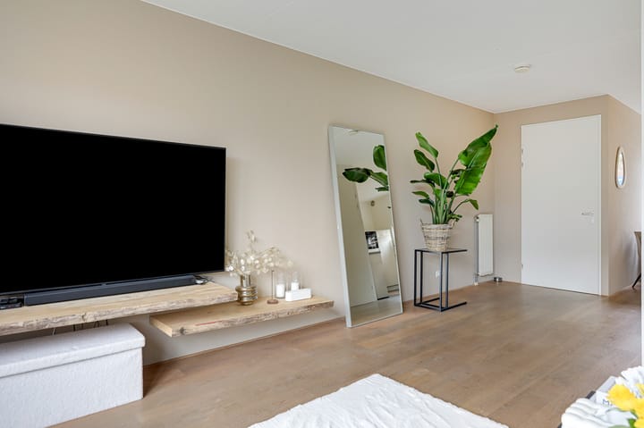 Foto 15 van Diesfeldtlaan 10