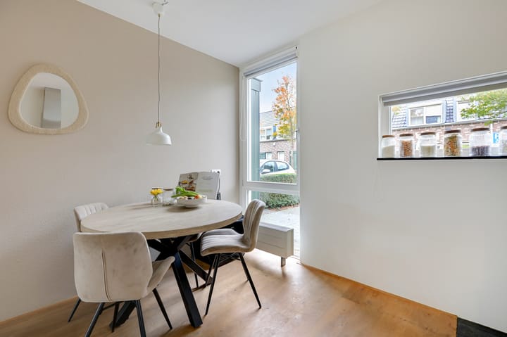 Foto 22 van Diesfeldtlaan 10