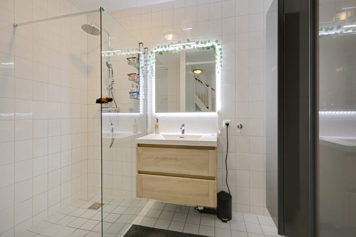 Foto 33 van Diesfeldtlaan 10