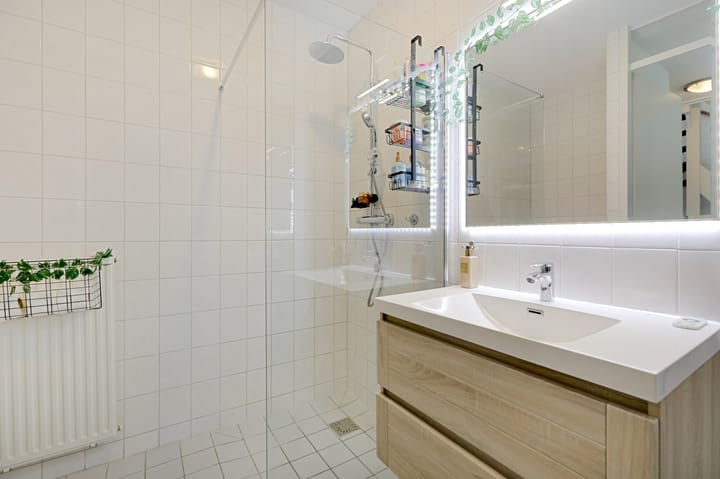 Foto 34 van Diesfeldtlaan 10