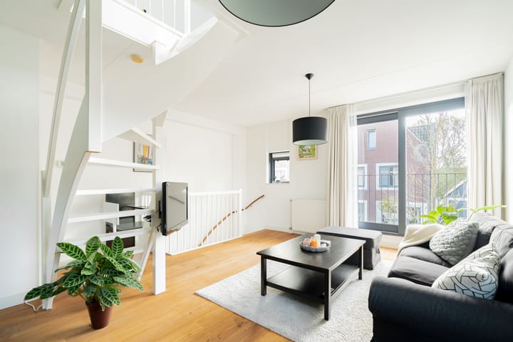 Photo 18 of Boterbloem 44