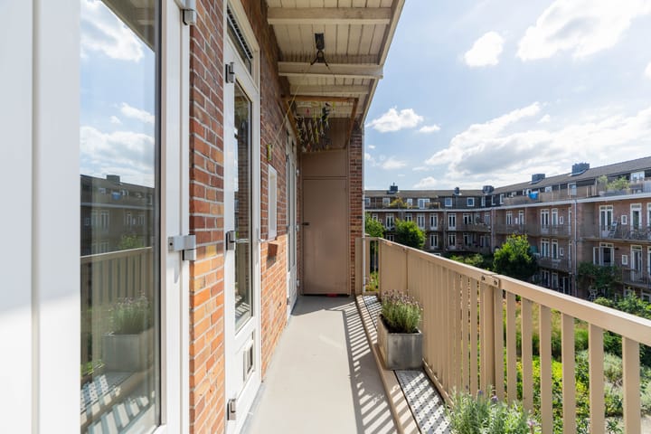 Foto 30 van Jan den Haenstraat 13-2