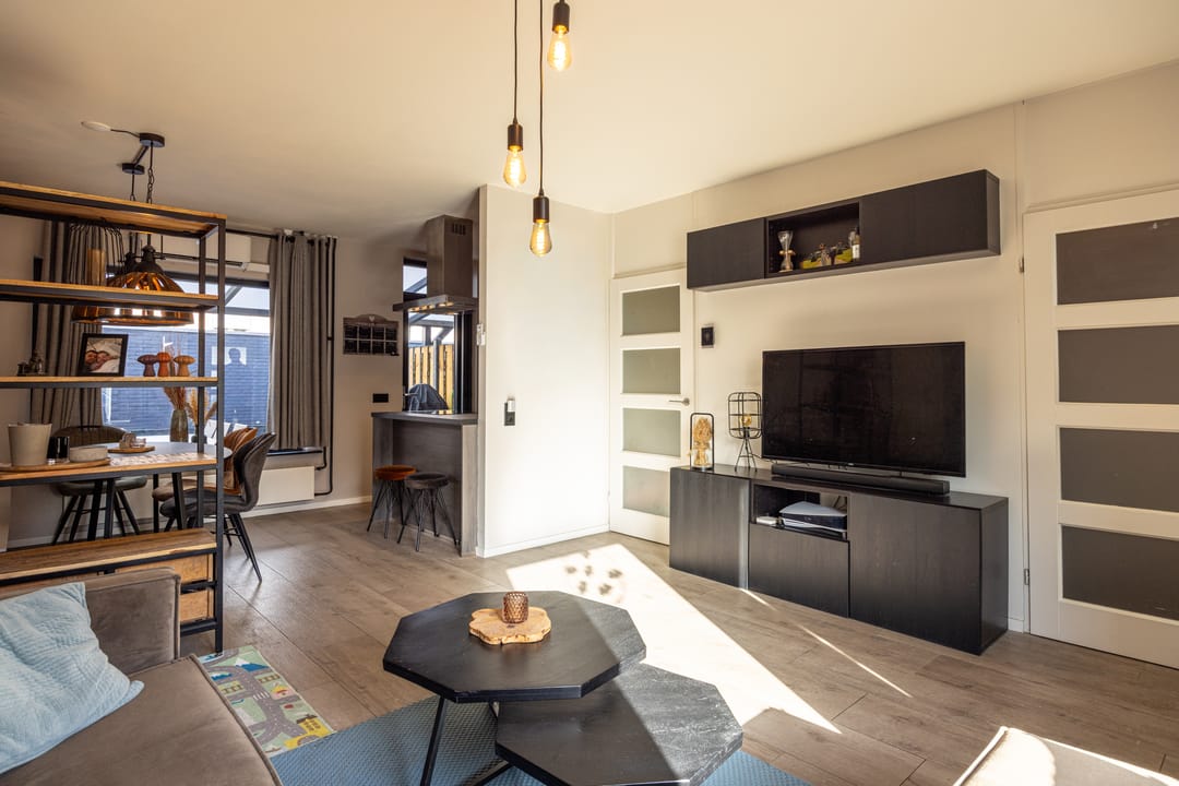 Foto 8 van Fossielenerf 654