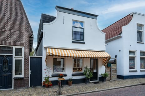 Achterdorp 10 secondary image