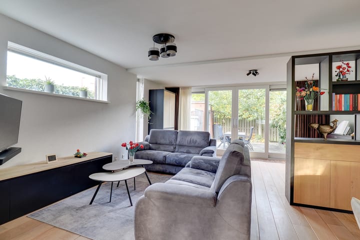 Photo 6 of Herman Heijermanshove 37