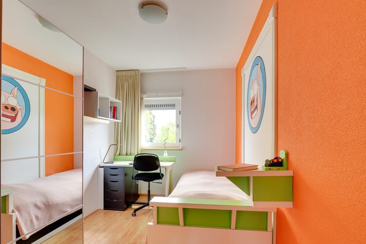 Photo 15 of Herman Heijermanshove 37