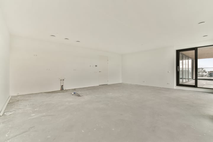 Photo 6 of Grasweg 486