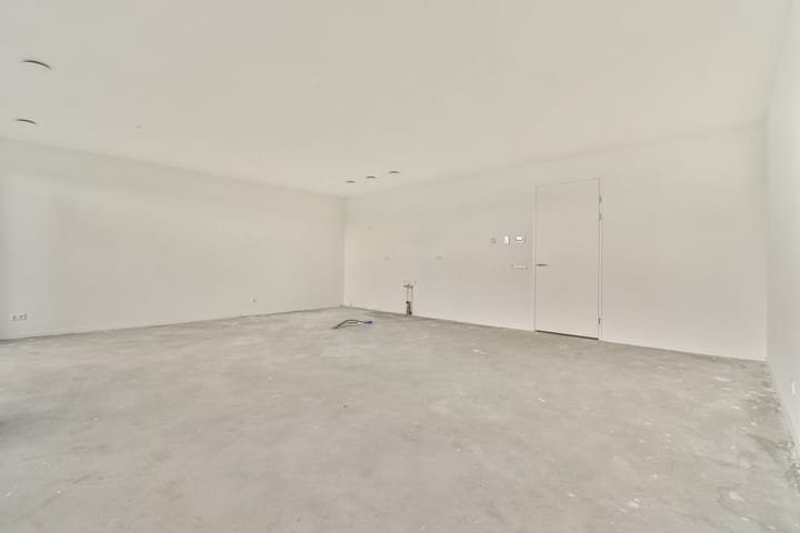 Photo 8 of Grasweg 486