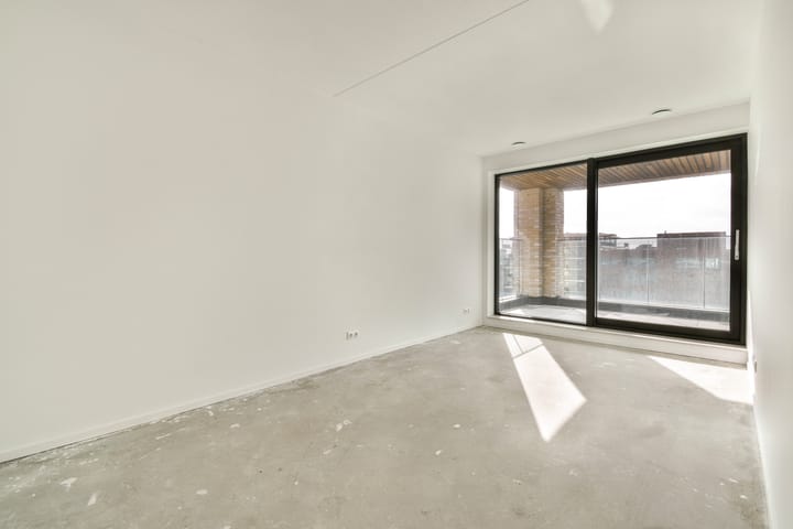 Photo 11 of Grasweg 486