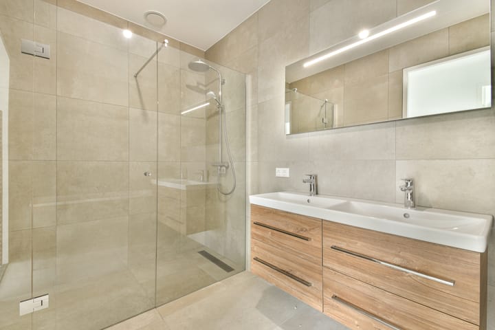 Photo 14 of Grasweg 486