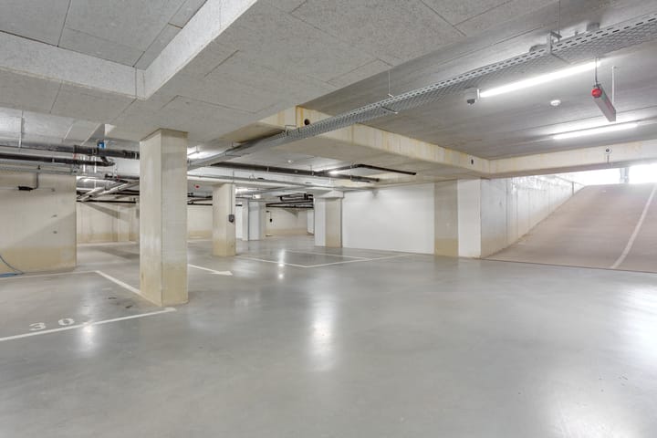 Foto 38 van Postjesweg 216