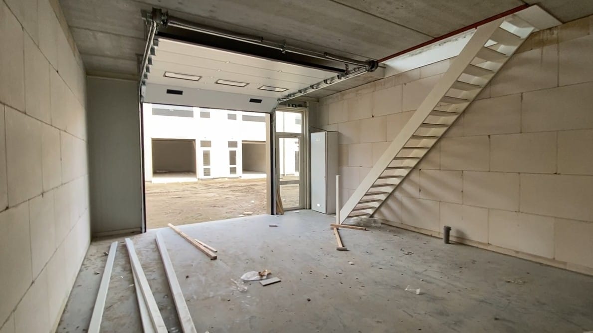 View photo 2 of Palmpolstraat 99-G15