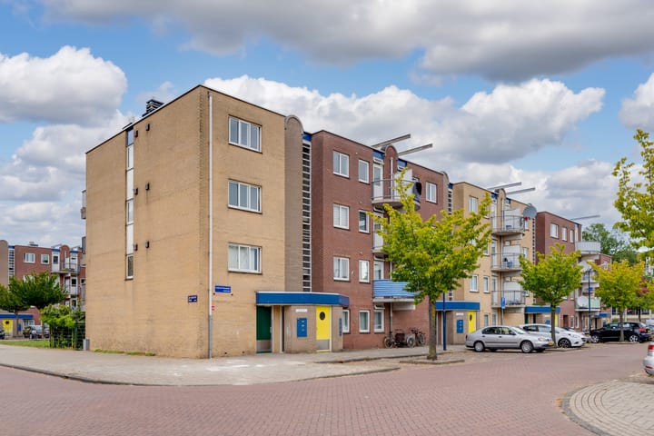 Photo 4 of Louis de Visserstraat 7