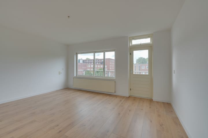 Foto 9 van Louis de Visserstraat 7